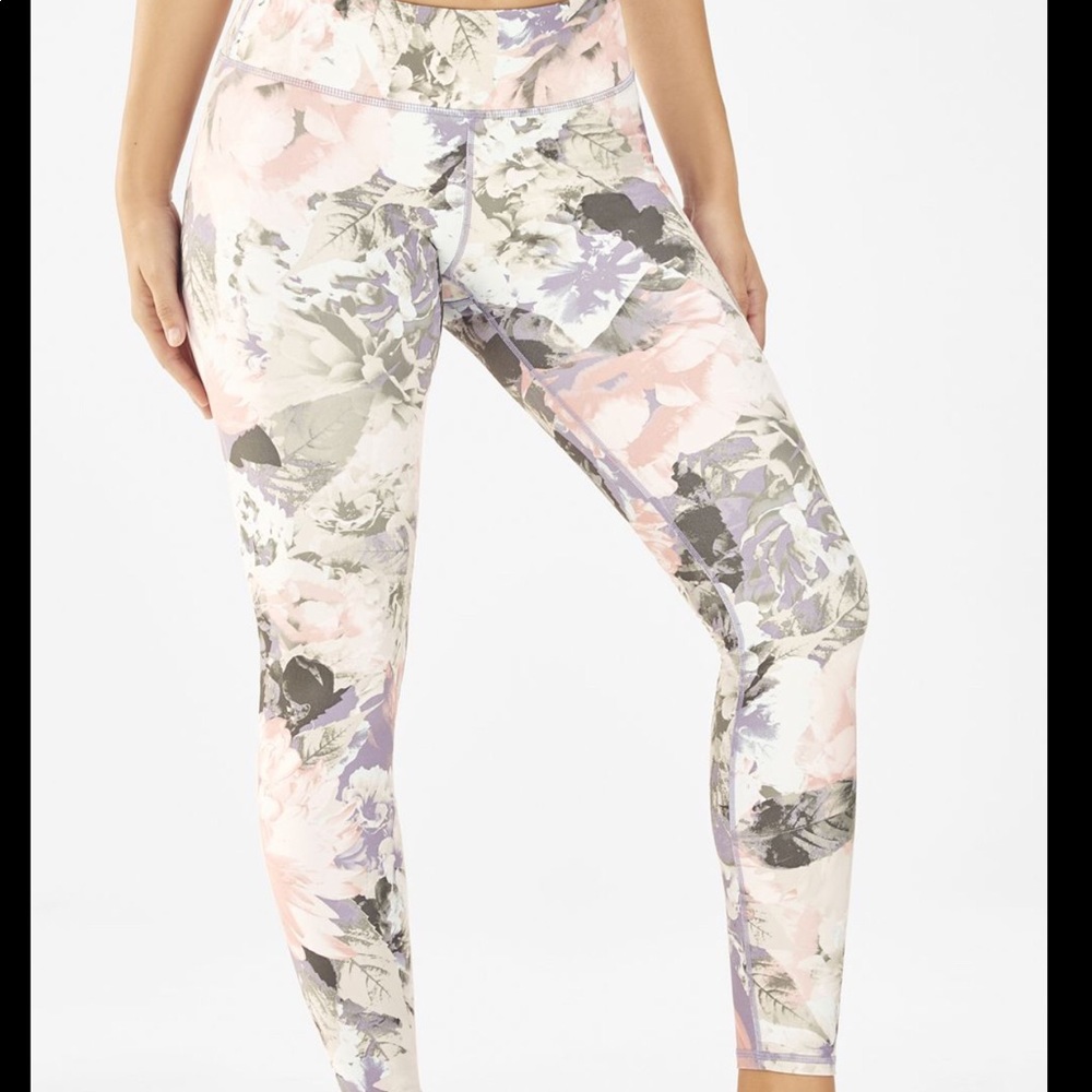 Fabletics Gia Floral Printed Powerlite Capri